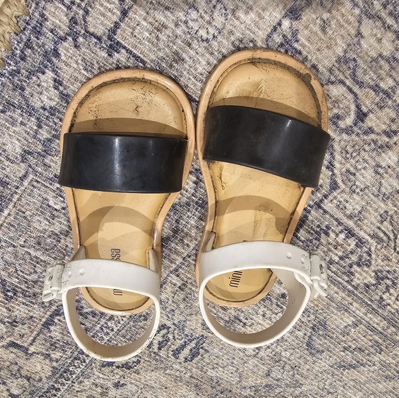 Mini melissa US 7 toddler - Picture 2 of 4